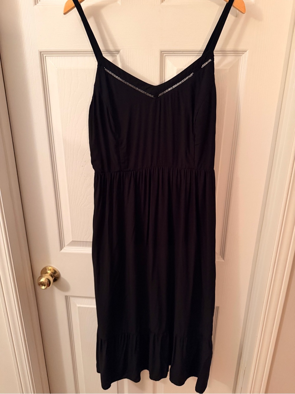 Black Sleeveless Midi Dress with Spaghetti Straps, size L